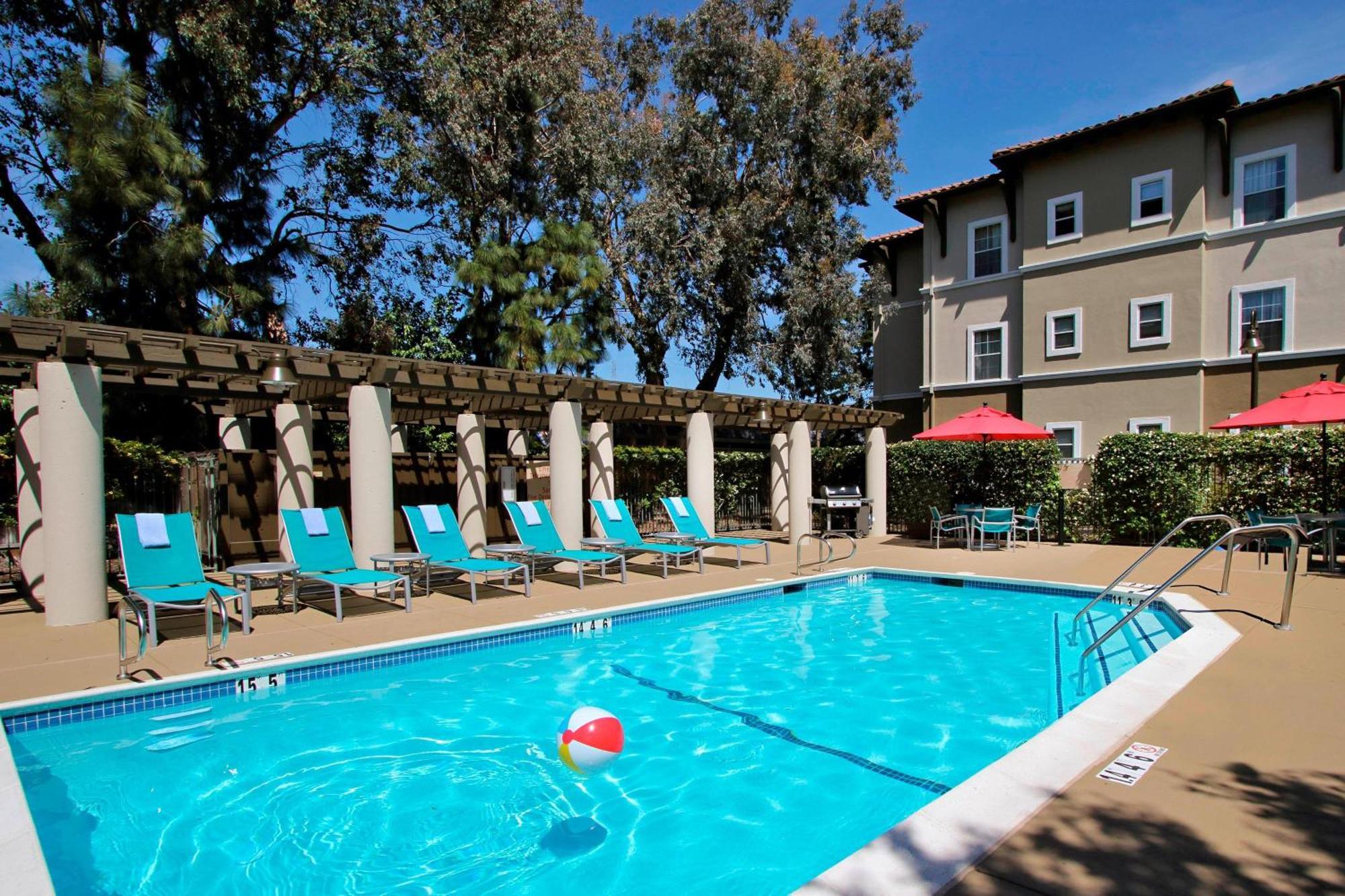 Towneplace Suites San Jose Cupertino Exterior photo